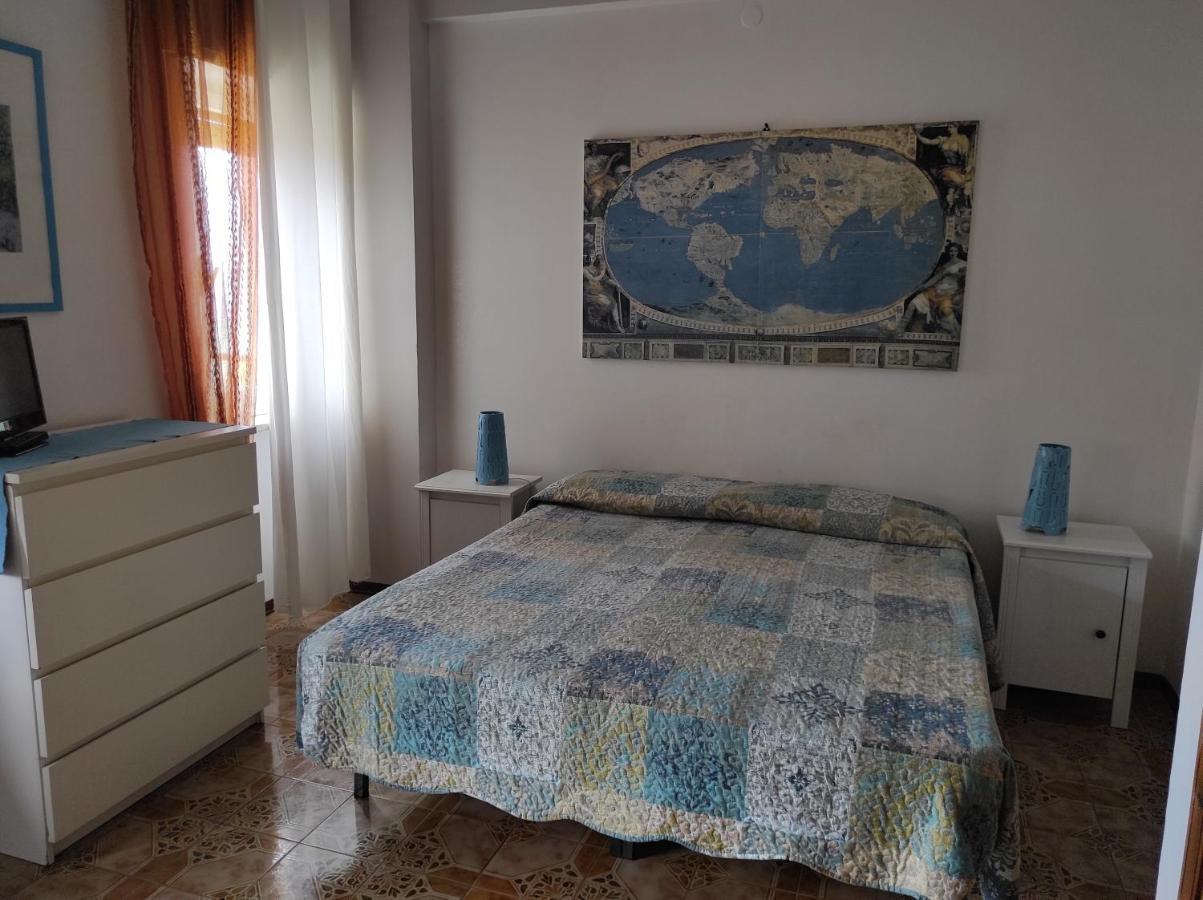B&B Residenza Leonardo Falconara Marittima Exterior foto