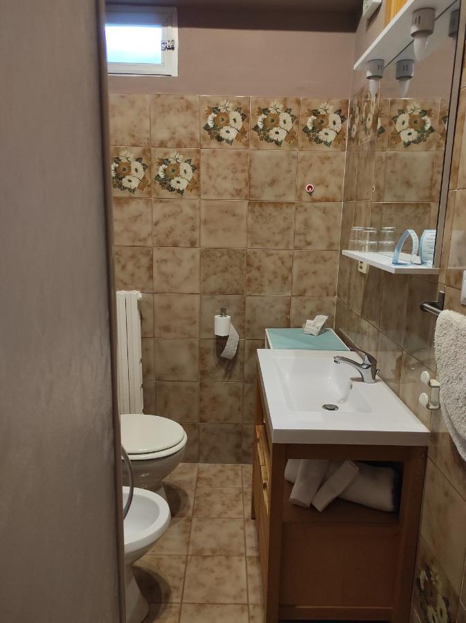 B&B Residenza Leonardo Falconara Marittima Exterior foto