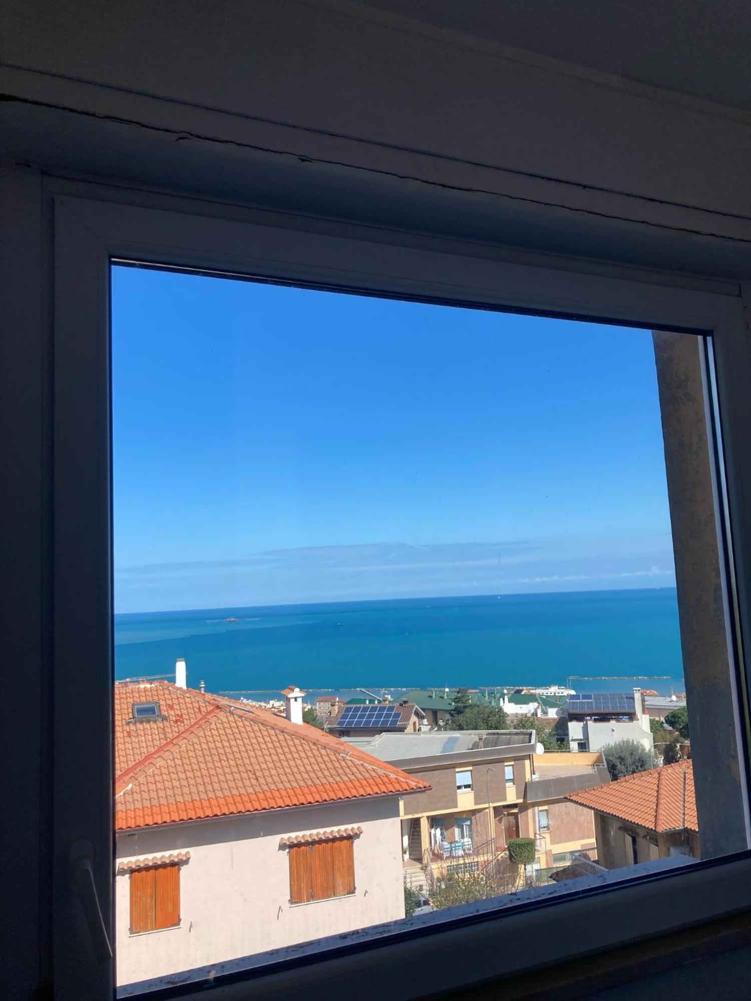 B&B Residenza Leonardo Falconara Marittima Exterior foto