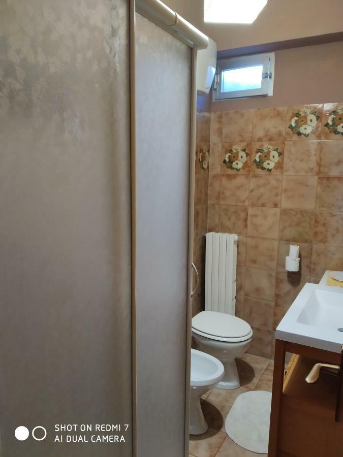 B&B Residenza Leonardo Falconara Marittima Exterior foto